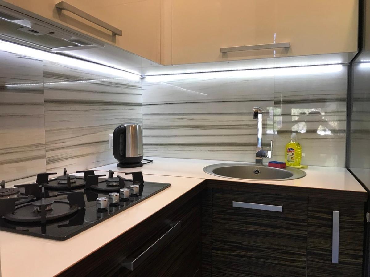 Central Apartment Nemiga 明斯克 外观 照片