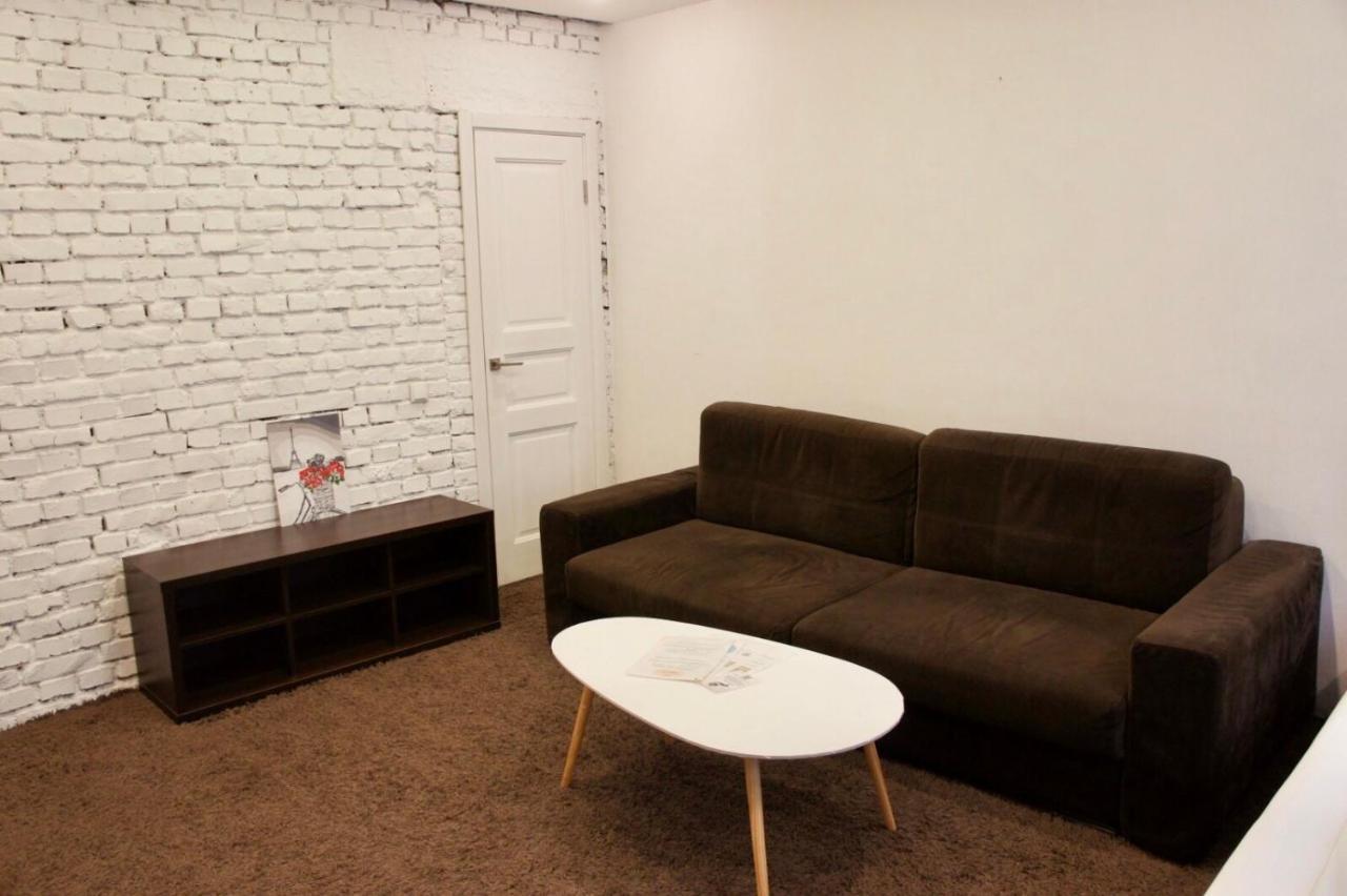 Central Apartment Nemiga 明斯克 外观 照片