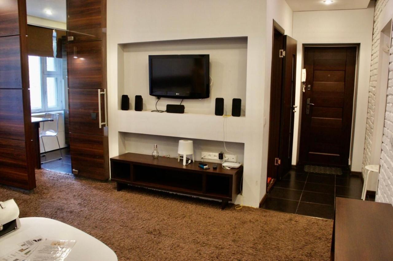 Central Apartment Nemiga 明斯克 外观 照片