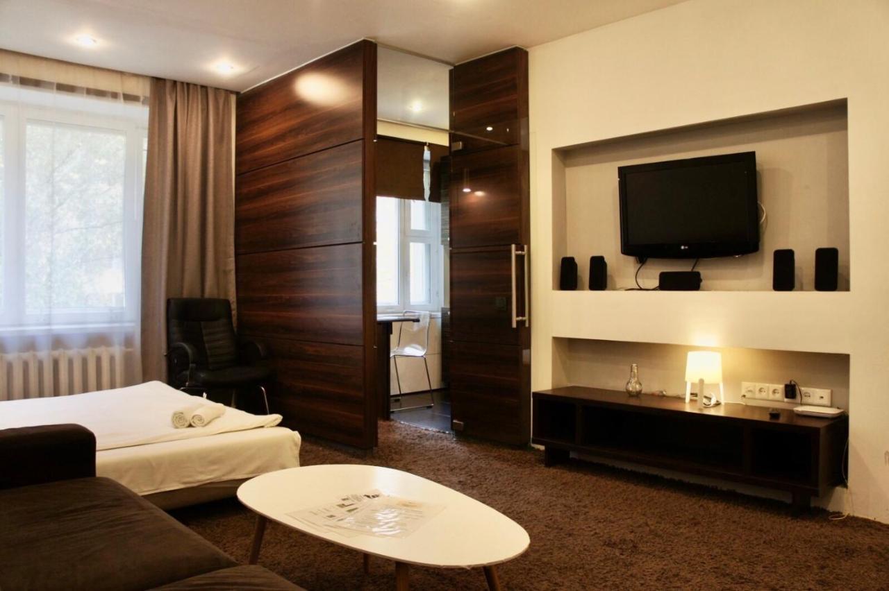 Central Apartment Nemiga 明斯克 外观 照片